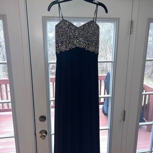 Size 4 black sequin Decode dress